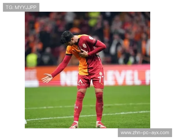 足球土超门将扑出点球力挽狂澜：逆风中的守门人故事